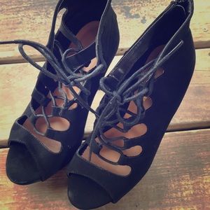 Zapatos de tacón 👠 en buenas condiciones